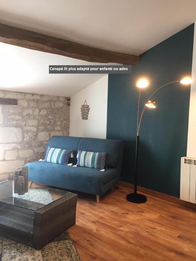 Bed and Breakfast De Charme Et D'Eau Saint-Savinien Esterno foto